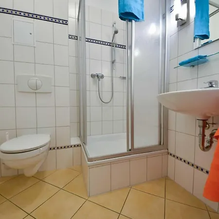 Emmy 7 هيرينجسدورف